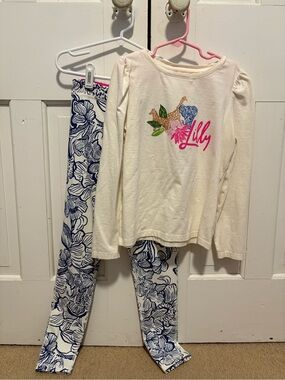 Girls Lilly Pulitzer Top & Leggings Set